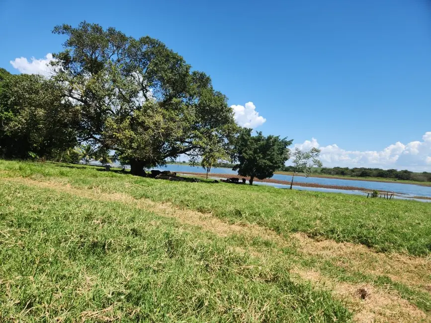 Foto 2 de Fazenda / Haras com 4 quartos à venda, 800m2 em Santo Antonio Do Aracangua - SP