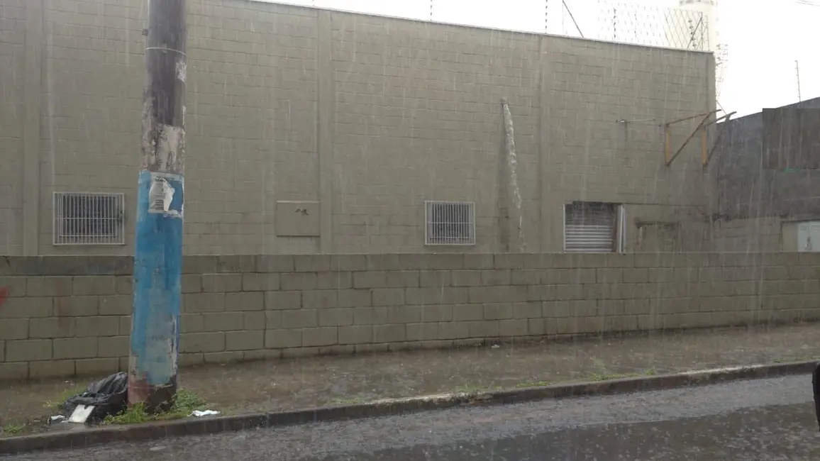 Foto 1 de Loja para alugar, 336m2 em Piracicaba - SP