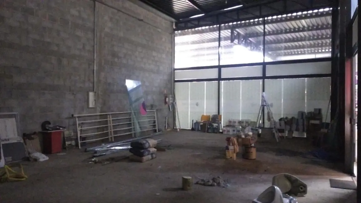 Foto 2 de Loja para alugar, 32m2 em Piracicaba - SP