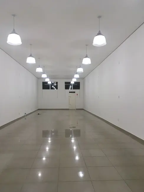 Foto 1 de Loja à venda e para alugar, 132m2 em Piracicaba - SP