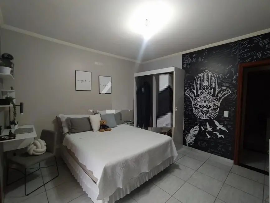 Casa com 3 quartos à venda, 147m2 em Piracicaba - SP - imagem 5 Foto 5 de Casa com 3 quartos à venda, 147m2 em Piracicaba - SP