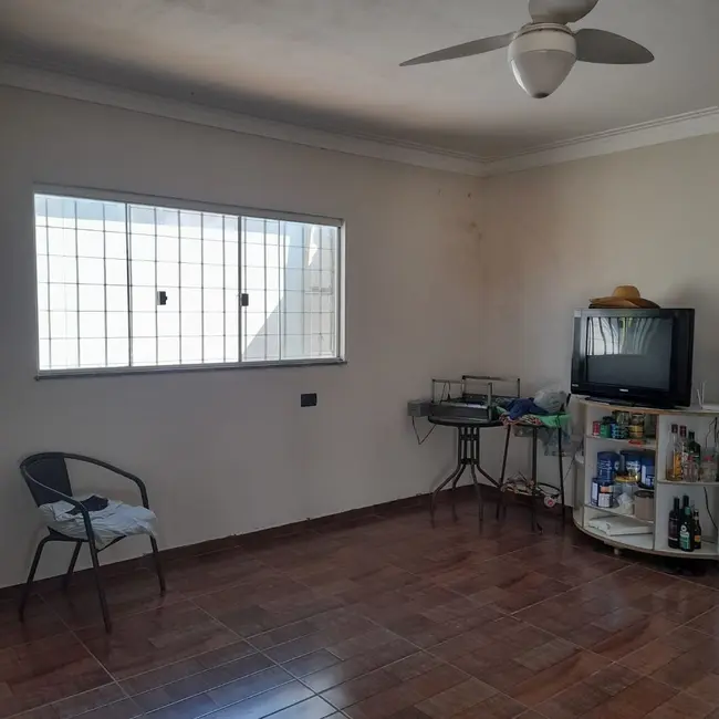 Foto 2 de Chácara com 2 quartos à venda, 180m2 em Charqueada - SP