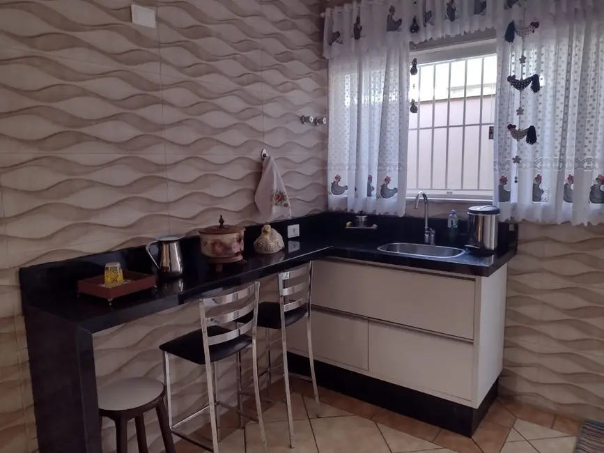 Casa com 3 quartos à venda, 233m2 em Piracicaba - SP - imagem 5 Foto 5 de Casa com 3 quartos à venda, 233m2 em Piracicaba - SP