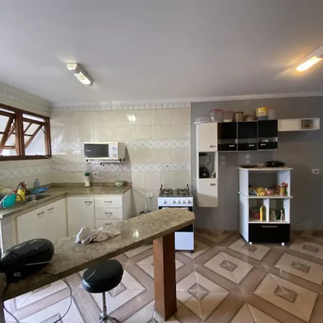 Casa com 4 quartos à venda, 144m2 em Piracicaba - SP - imagem 5 Foto 5 de Casa com 4 quartos à venda, 144m2 em Piracicaba - SP