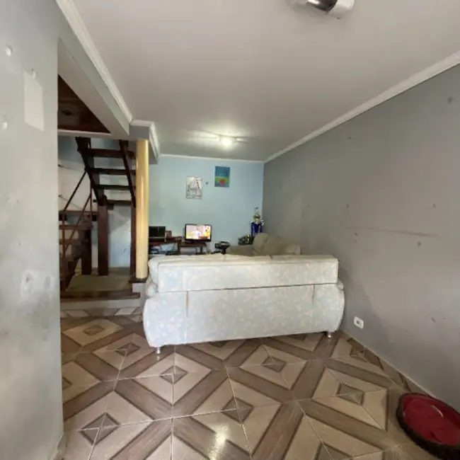Casa com 4 quartos à venda, 144m2 em Piracicaba - SP - imagem 3 Foto 3 de Casa com 4 quartos à venda, 144m2 em Piracicaba - SP
