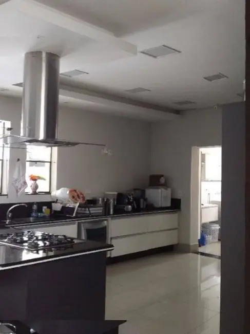 Foto 5 de Casa com 3 quartos à venda, 275m2 em Aguas De Sao Pedro - SP