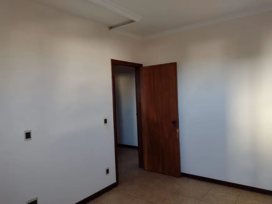 Foto 5 de Apartamento com 4 quartos à venda, 127m2 em Piracicaba - SP
