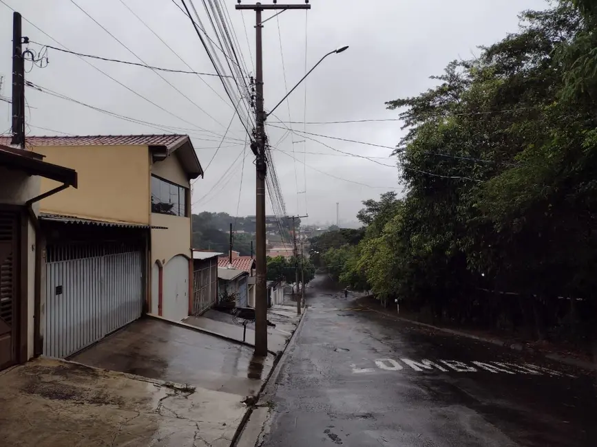 Casa com 3 quartos à venda, 152m2 em Piracicaba - SP - imagem 3 Foto 3 de Casa com 3 quartos à venda, 152m2 em Piracicaba - SP