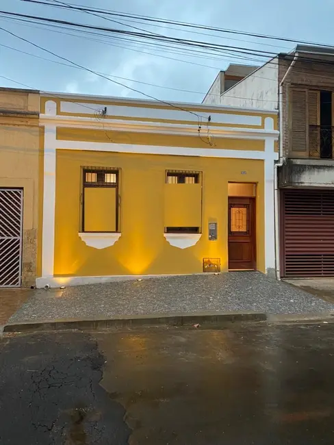 Foto 2 de Casa Comercial à venda e para alugar, 280m2 em Piracicaba - SP