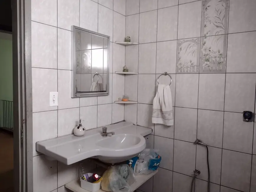 Casa com 4 quartos à venda, 175m2 em Piracicaba - SP - imagem 3 Foto 3 de Casa com 4 quartos à venda, 175m2 em Piracicaba - SP