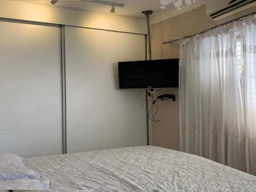 Casa com 4 quartos à venda, 256m2 em Piracicaba - SP - imagem 7 Foto 7 de Casa com 4 quartos à venda, 256m2 em Piracicaba - SP