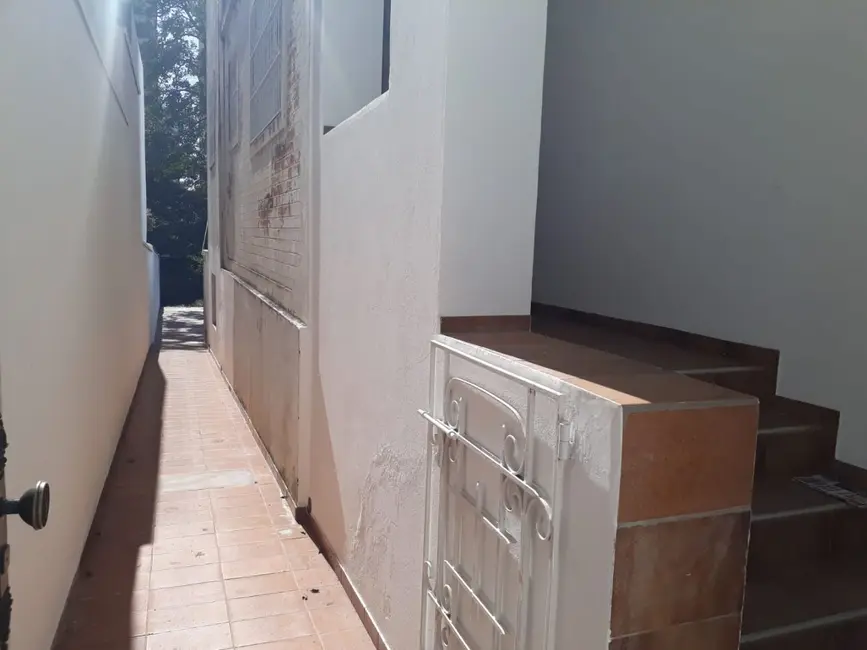 Foto 2 de Casa com 4 quartos para alugar, 300m2 em Piracicaba - SP