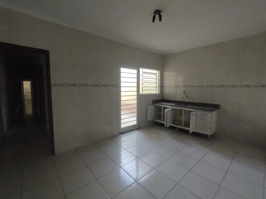 Foto 6 de Casa com 3 quartos para alugar, 108m2 em Piracicaba - SP