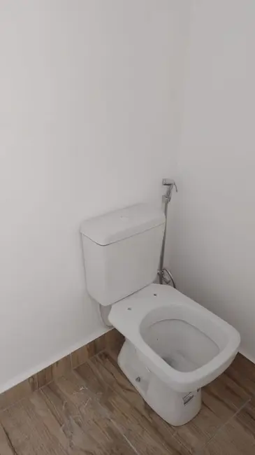 Sala Comercial para alugar, 30m2 em Piracicaba - SP - imagem 3 Foto 3 de Sala Comercial para alugar, 30m2 em Piracicaba - SP