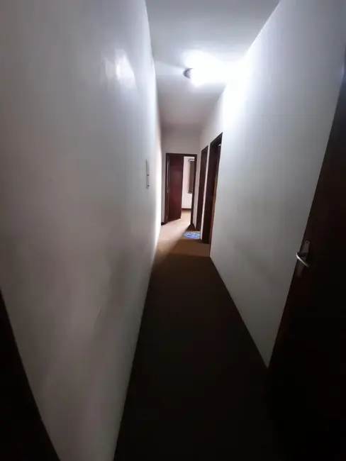 Casa com 3 quartos à venda, 254m2 em Piracicaba - SP - imagem 5 Foto 5 de Casa com 3 quartos à venda, 254m2 em Piracicaba - SP