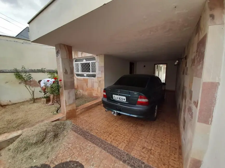 Foto 2 de Casa com 3 quartos à venda, 254m2 em Piracicaba - SP