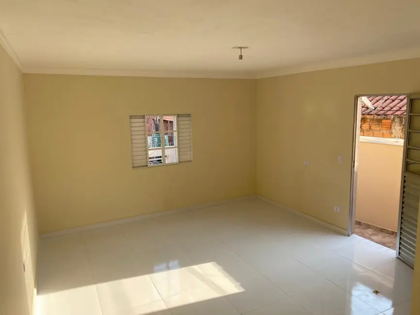 Casa com 3 quartos à venda, 100m2 em Piracicaba - SP - imagem 6 Foto 6 de Casa com 3 quartos à venda, 100m2 em Piracicaba - SP