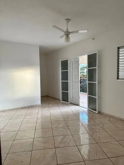 Casa com 3 quartos à venda, 250m2 em Rio Das Pedras - SP - imagem 6 Foto 6 de Casa com 3 quartos à venda, 250m2 em Rio Das Pedras - SP