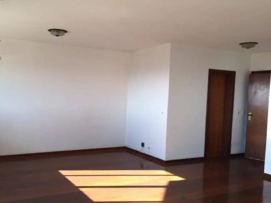 Apartamento com 3 quartos à venda, 145m2 em Piracicaba - SP - imagem 6 Foto 6 de Apartamento com 3 quartos à venda, 145m2 em Piracicaba - SP
