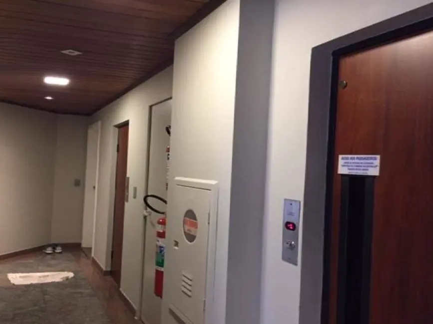 Apartamento com 3 quartos à venda, 145m2 em Piracicaba - SP - imagem 5 Foto 5 de Apartamento com 3 quartos à venda, 145m2 em Piracicaba - SP