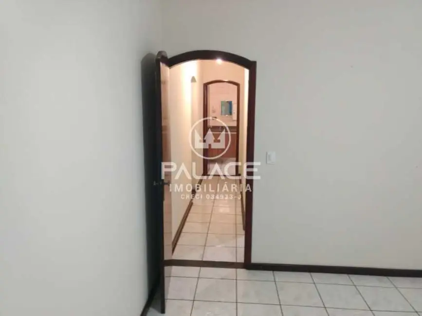 Casa com 3 quartos à venda, 184m2 em Piracicaba - SP - imagem 8 Foto 8 de Casa com 3 quartos à venda, 184m2 em Piracicaba - SP