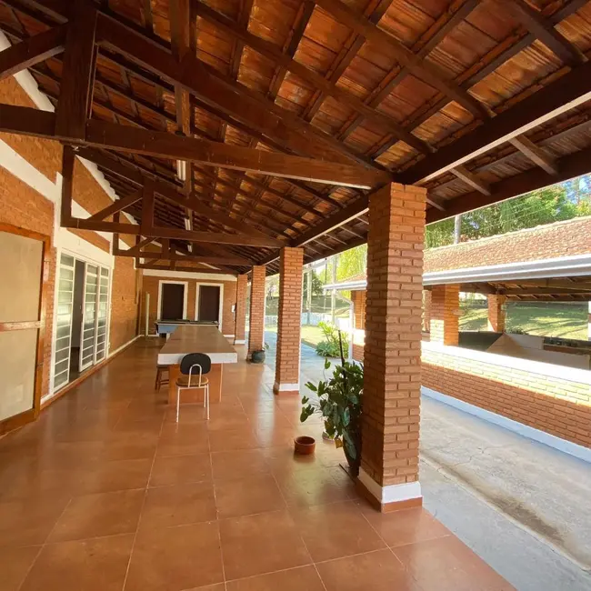 Chácara com 4 quartos à venda, 522m2 em Aguas De Sao Pedro - SP - imagem 8 Foto 8 de Chácara com 4 quartos à venda, 522m2 em Aguas De Sao Pedro - SP