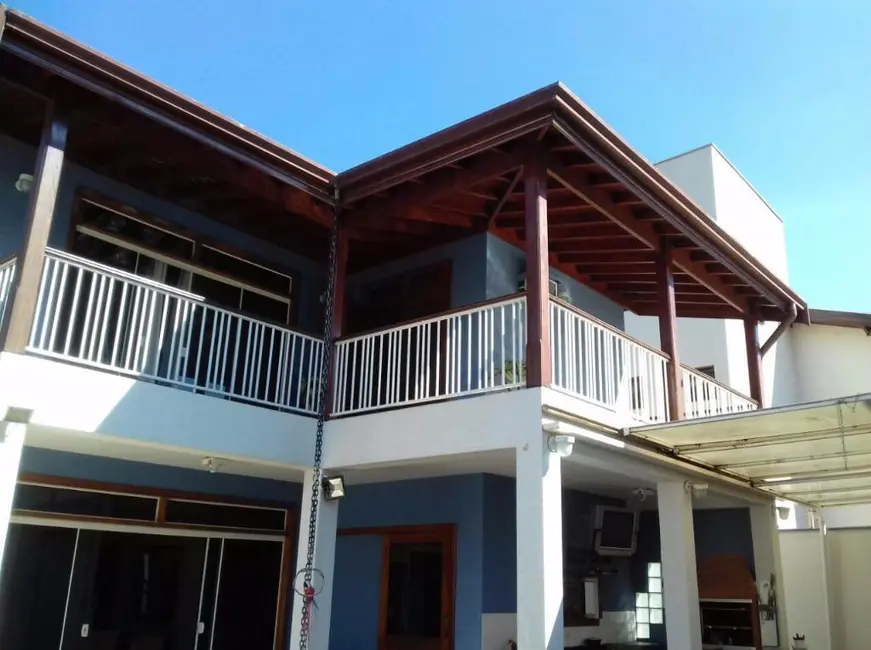 Foto 2 de Casa com 3 quartos à venda, 300m2 em Piracicaba - SP