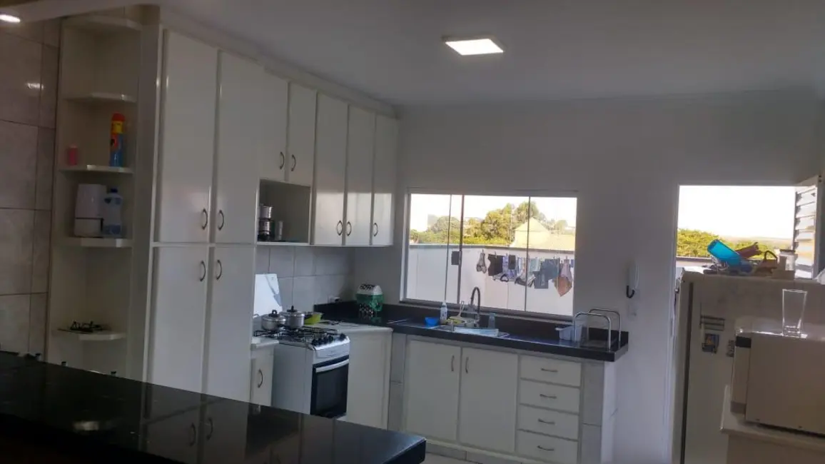 Foto 2 de Casa com 2 quartos à venda, 287m2 em Piracicaba - SP