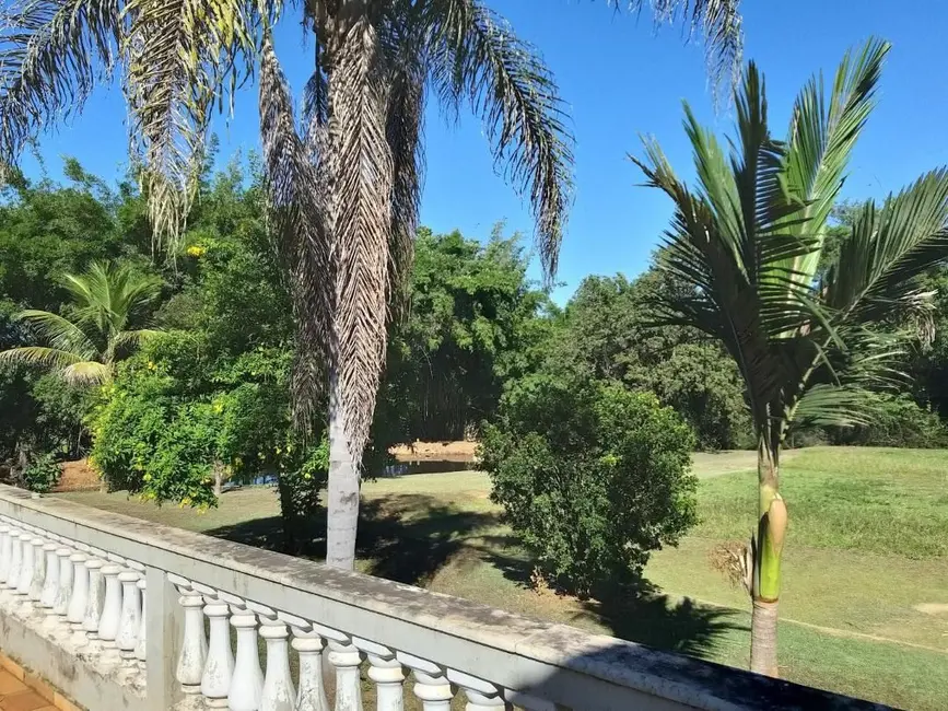 Foto 3 de Sítio / Rancho com 3 quartos à venda, 500m2 em Tatui - SP