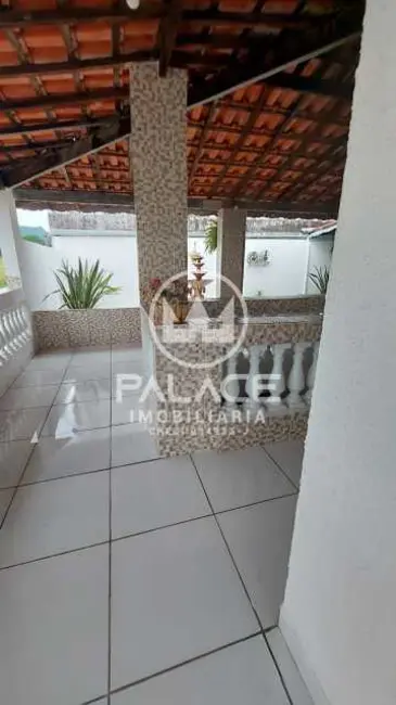 Foto 3 de Casa com 3 quartos à venda, 242m2 em Sao Pedro - SP