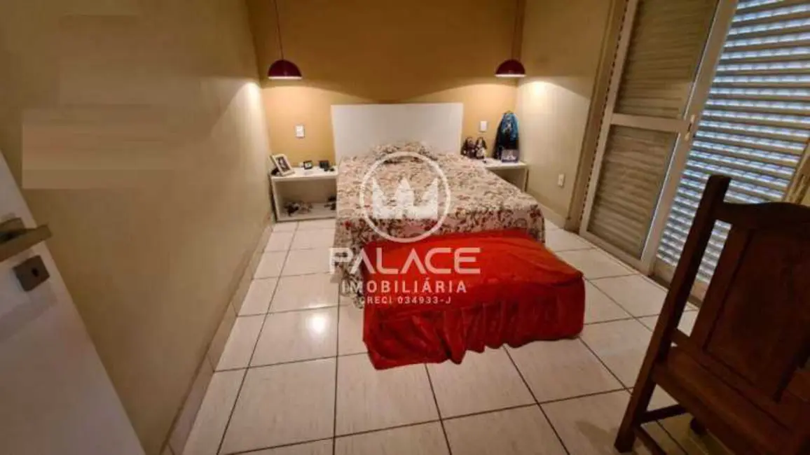 Foto 2 de Casa com 3 quartos à venda, 248m2 em Piracicaba - SP