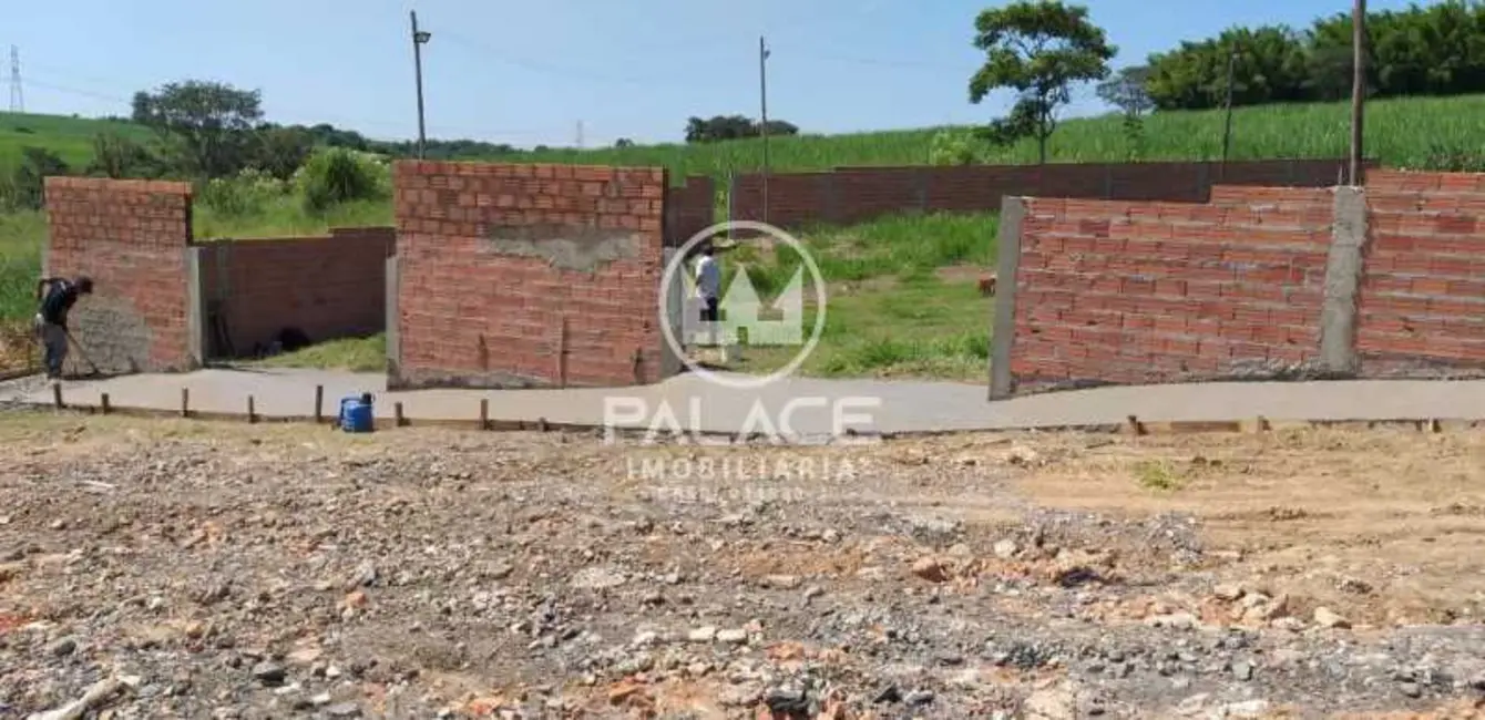Foto 1 de Terreno / Lote à venda, 1600m2 em Piracicaba - SP