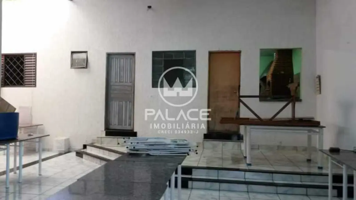 Loja com 1 quarto à venda, 130m2 em Piracicaba - SP - imagem 4 Foto 4 de Loja com 1 quarto à venda, 130m2 em Piracicaba - SP