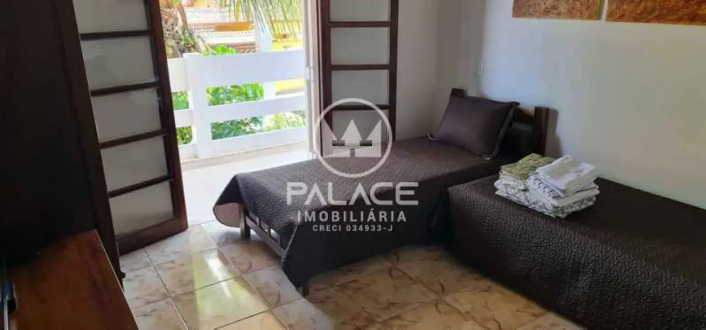 Casa com 4 quartos à venda, 360m2 em Peruibe - SP - imagem 8 Foto 8 de Casa com 4 quartos à venda, 360m2 em Peruibe - SP