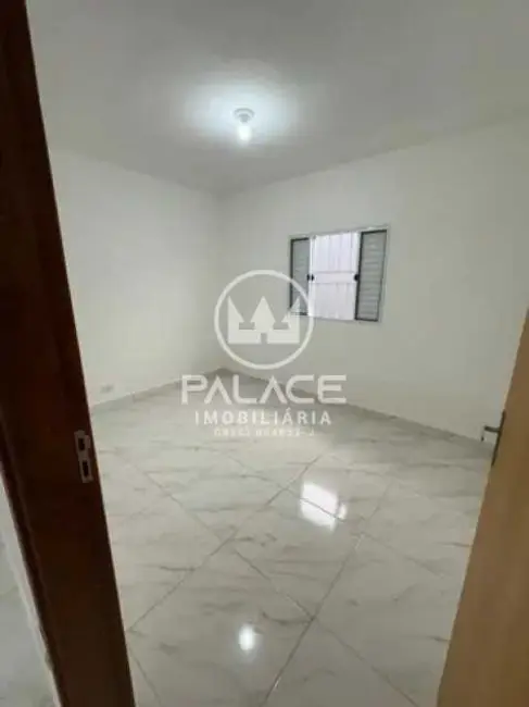 Foto 2 de Casa com 2 quartos à venda, 85m2 em Piracicaba - SP