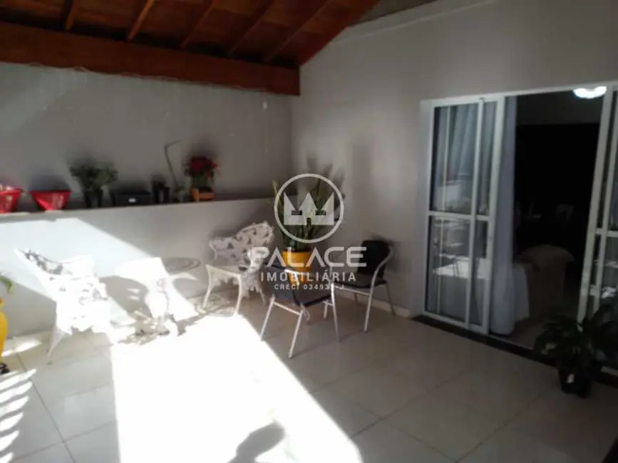 Foto 1 de Casa com 2 quartos à venda, 130m2 em Piracicaba - SP