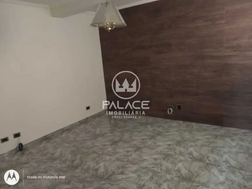 Casa com 4 quartos à venda, 230m2 em Piracicaba - SP - imagem 5 Foto 5 de Casa com 4 quartos à venda, 230m2 em Piracicaba - SP