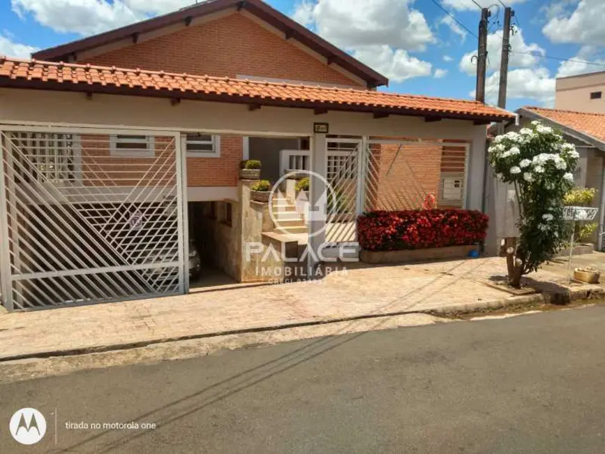 Foto 1 de Casa com 4 quartos à venda, 230m2 em Piracicaba - SP