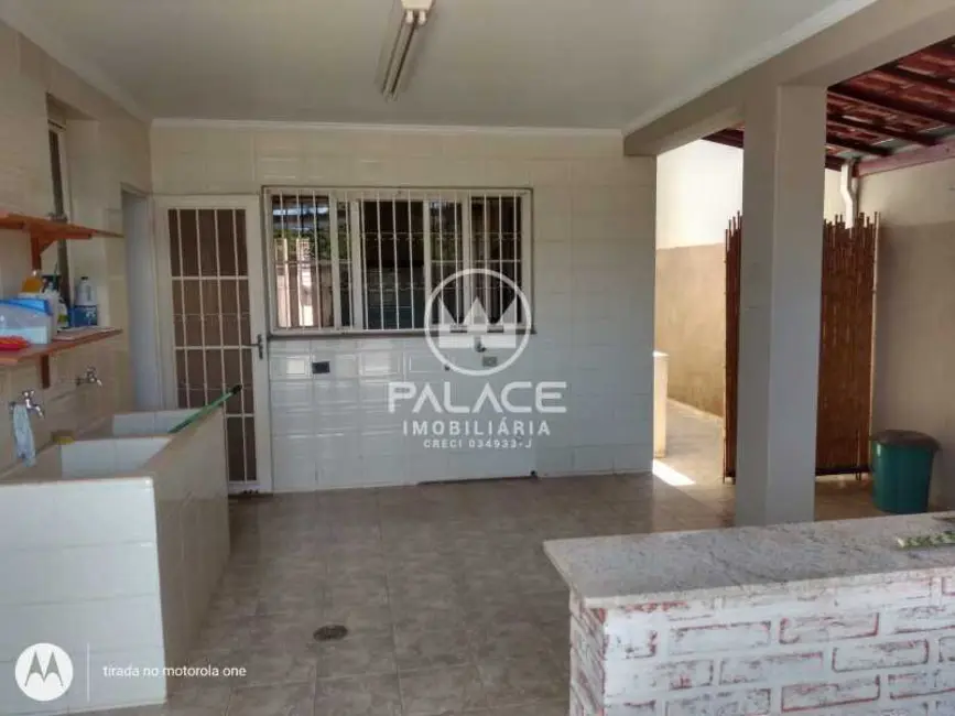 Casa com 4 quartos à venda, 230m2 em Piracicaba - SP - imagem 8 Foto 8 de Casa com 4 quartos à venda, 230m2 em Piracicaba - SP