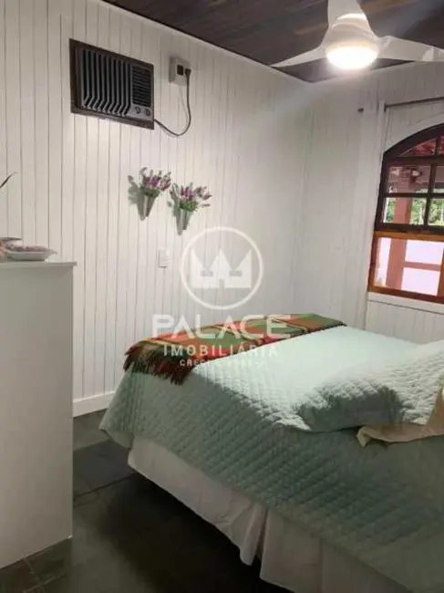 Casa com 3 quartos à venda, 300m2 em Aguas De Sao Pedro - SP - imagem 6 Foto 6 de Casa com 3 quartos à venda, 300m2 em Aguas De Sao Pedro - SP