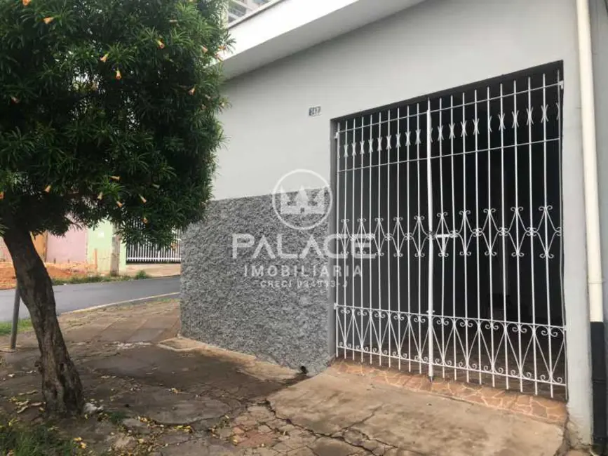 Foto 1 de Casa com 2 quartos para alugar, 180m2 em Piracicaba - SP