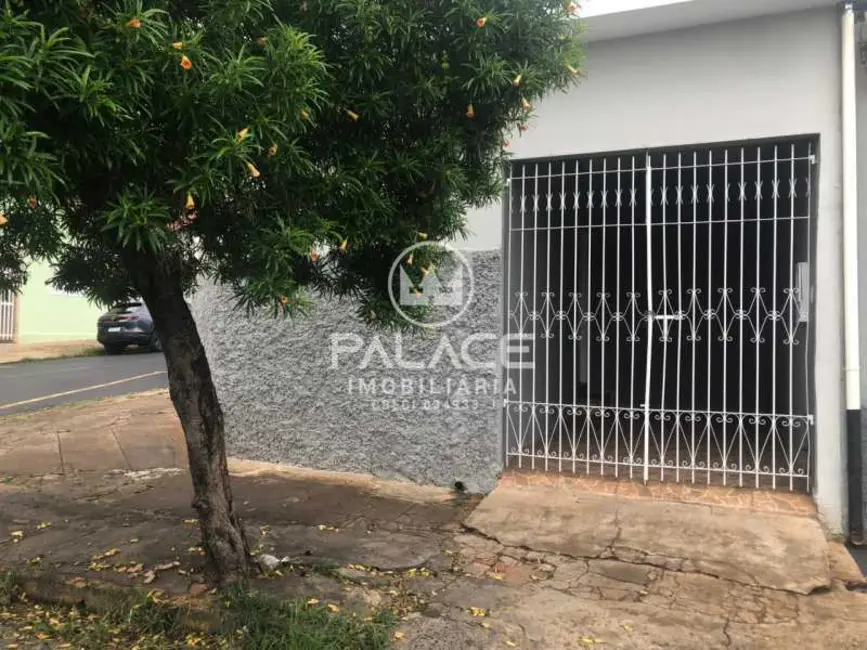 Foto 3 de Casa com 2 quartos para alugar, 180m2 em Piracicaba - SP