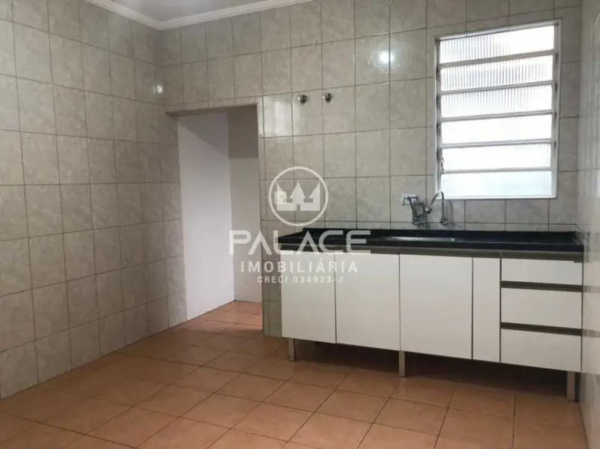 Foto 8 de Casa com 2 quartos para alugar, 180m2 em Piracicaba - SP