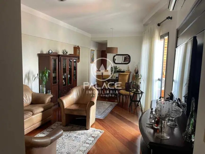 Foto 3 de Apartamento com 3 quartos à venda, 122m2 em Piracicaba - SP