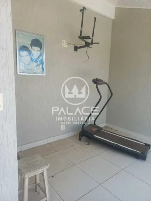 Foto 8 de Casa com 3 quartos à venda e para alugar, 215m2 em Piracicaba - SP