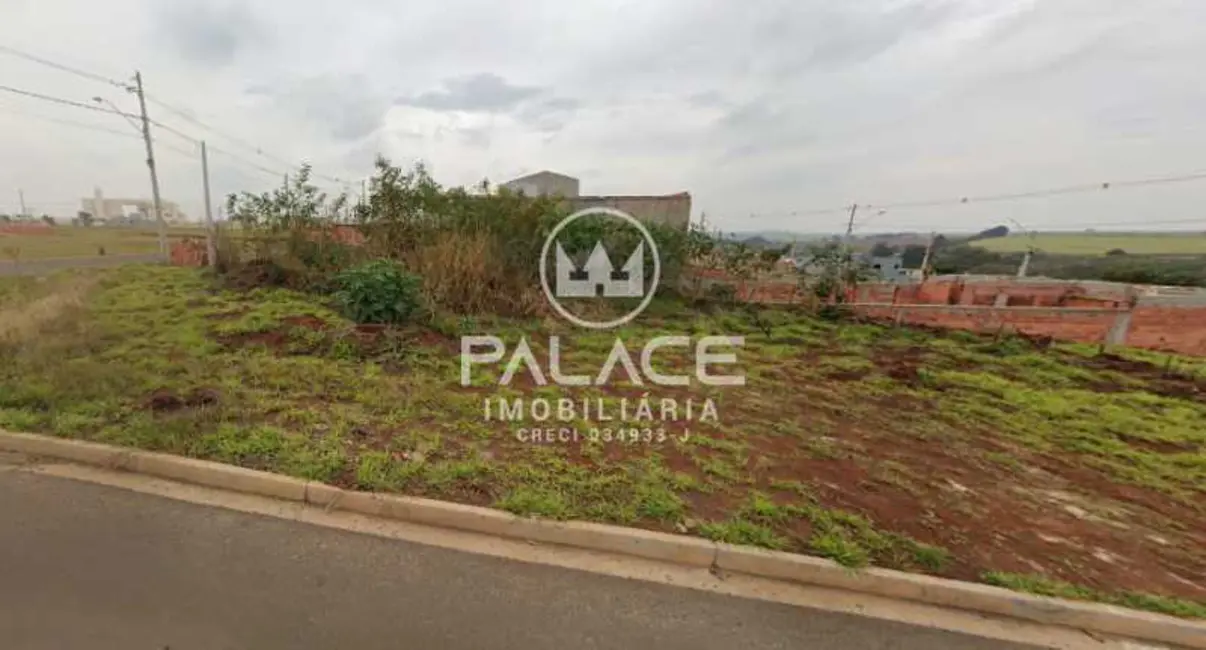 Foto 2 de Terreno / Lote à venda, 332m2 em Piracicaba - SP