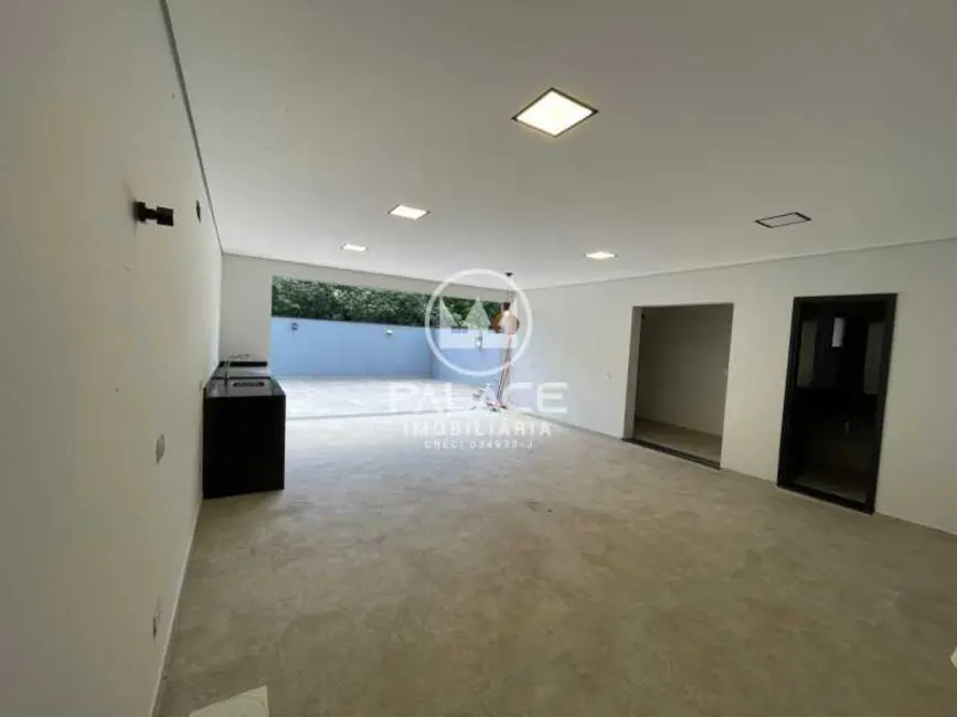 Casa de Condomínio com 3 quartos à venda, 235m2 em Piracicaba - SP - imagem 4 Foto 4 de Casa de Condomínio com 3 quartos à venda, 235m2 em Piracicaba - SP