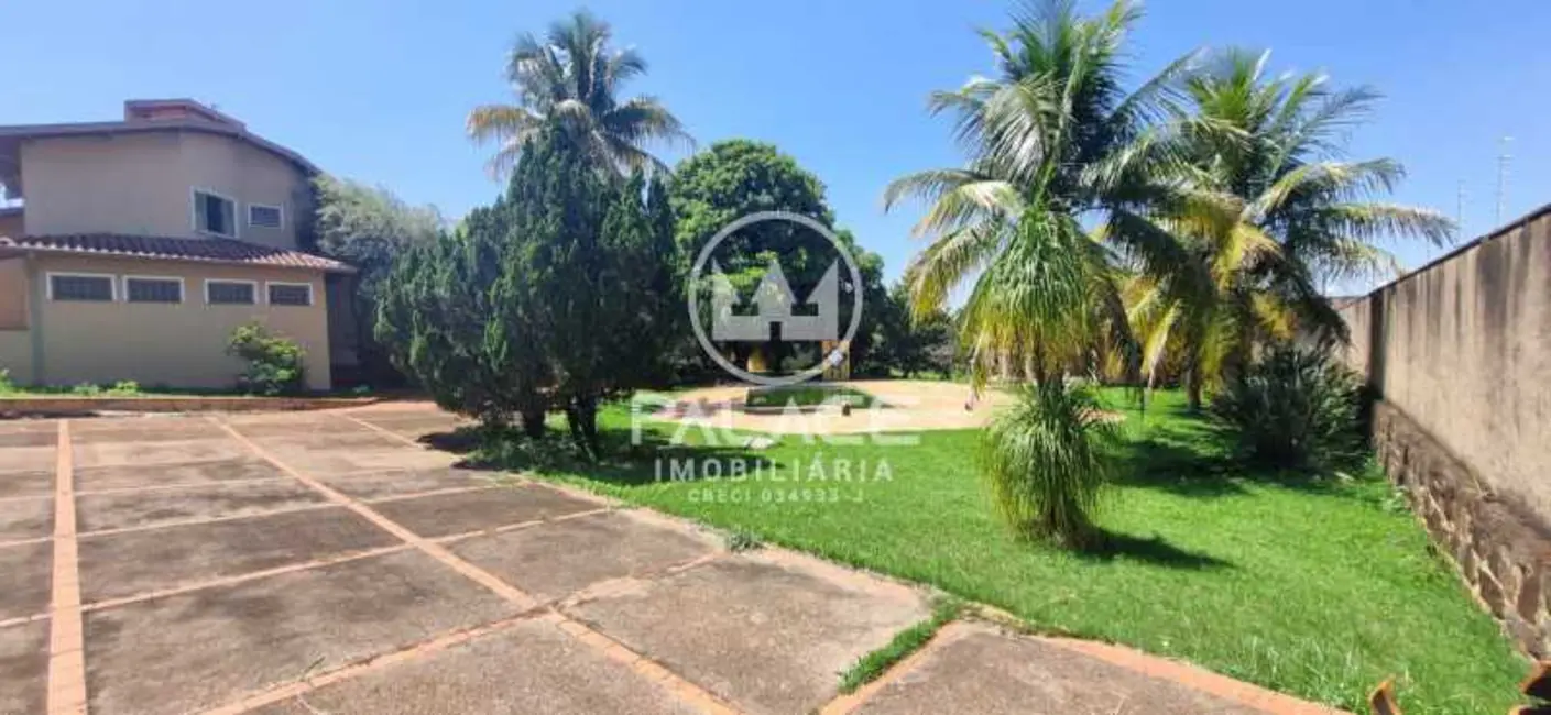 Chácara com 4 quartos à venda e para alugar, 394m2 em Piracicaba - SP - imagem 5 Foto 5 de Chácara com 4 quartos à venda e para alugar, 394m2 em Piracicaba - SP