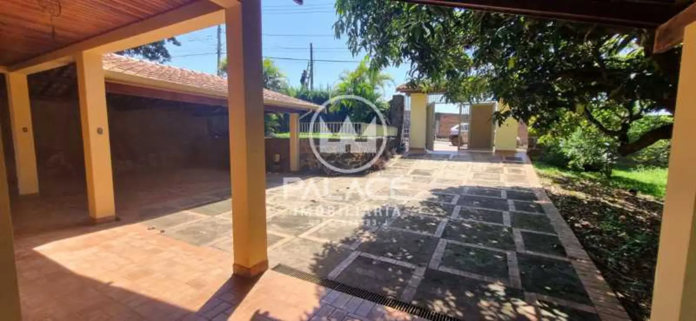 Chácara com 4 quartos à venda e para alugar, 394m2 em Piracicaba - SP - imagem 4 Foto 4 de Chácara com 4 quartos à venda e para alugar, 394m2 em Piracicaba - SP