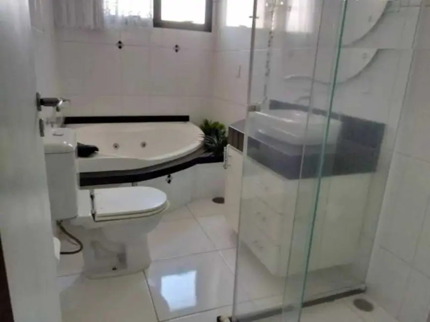 Apartamento com 3 quartos à venda, 140m2 em Piracicaba - SP - imagem 6 Foto 6 de Apartamento com 3 quartos à venda, 140m2 em Piracicaba - SP